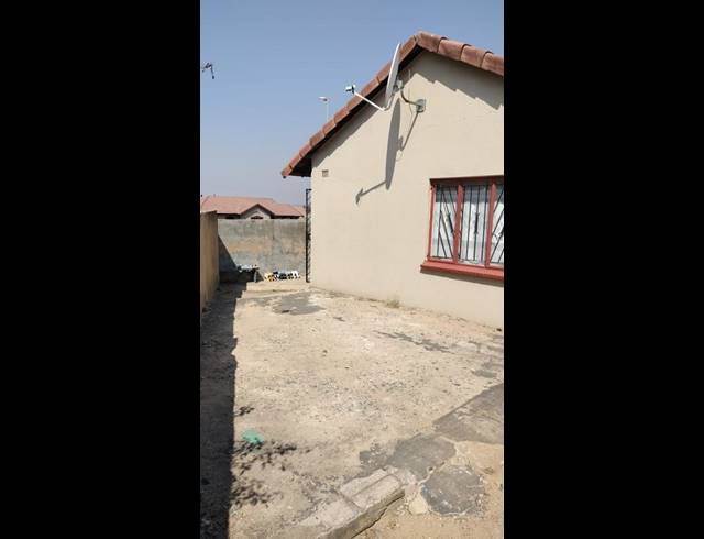 2 BEDROOM HOUSE FOR SALE IN NATURENA